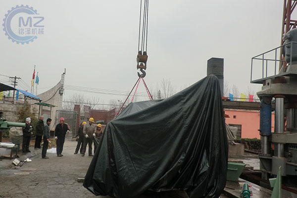 600噸火車(chē)輪軸壓裝機(jī)發(fā)貨